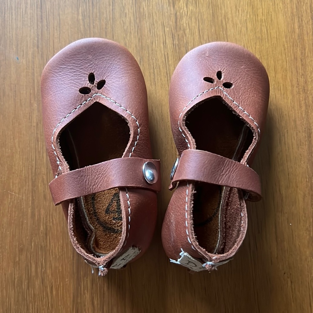 Duchess & Fox size 4